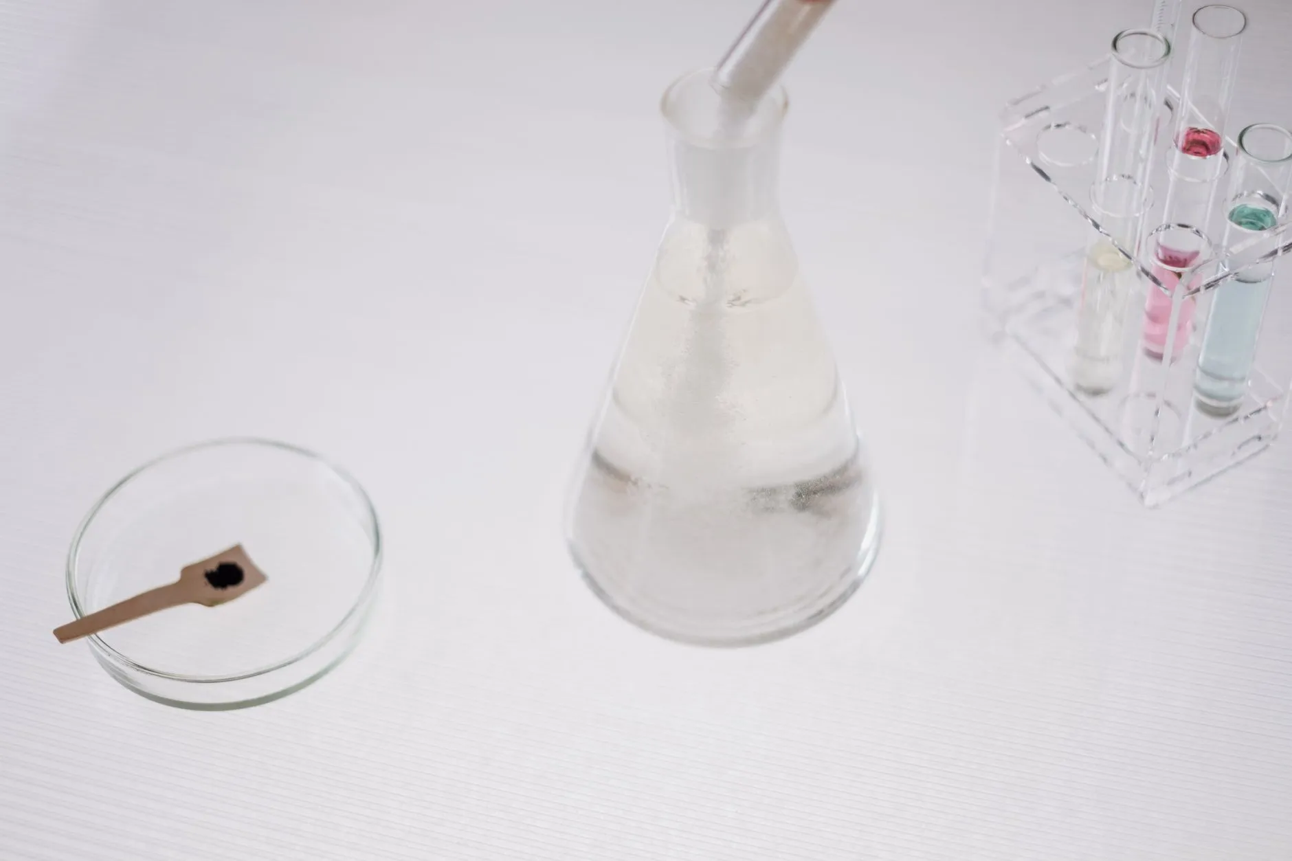 企业宣传片与品牌故事视频的技术参数对比及选型建议